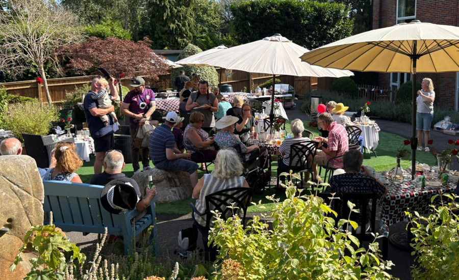 Joy Music & Community At Austenwoods Mad Hatter Party
